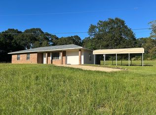 39 Meador Rd, Laurel, MS 39443