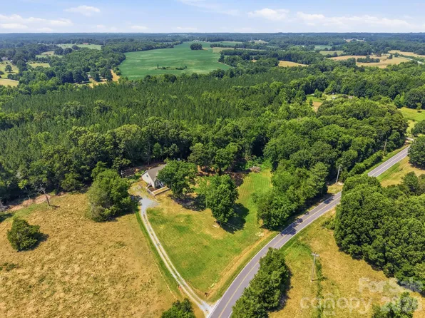 6222 Nesbit Rd, Waxhaw, NC 28173