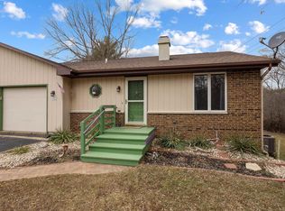 425 N Wright Rd, Janesville, WI 53546