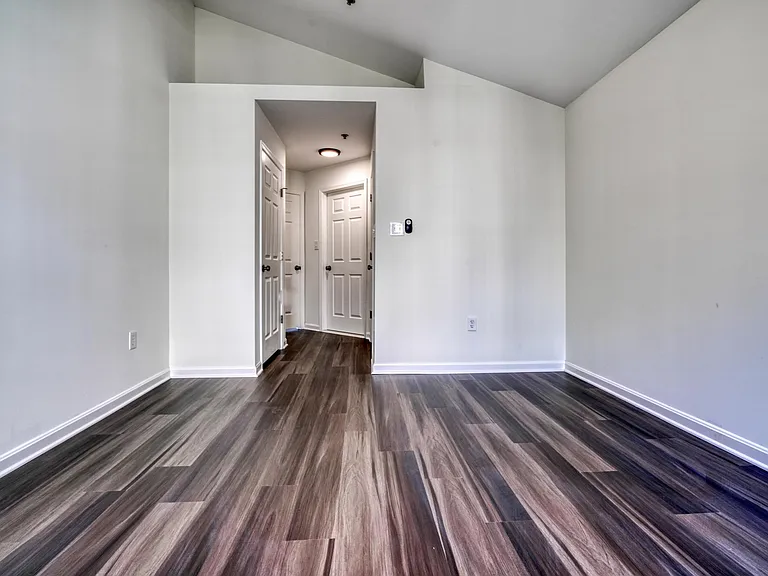 2501 Coleridge Dr #3D — Photo 29