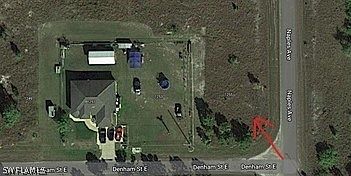 1st image of 1255 Denham St