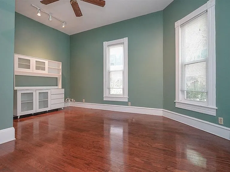333 S Plant Ave — Photo 52