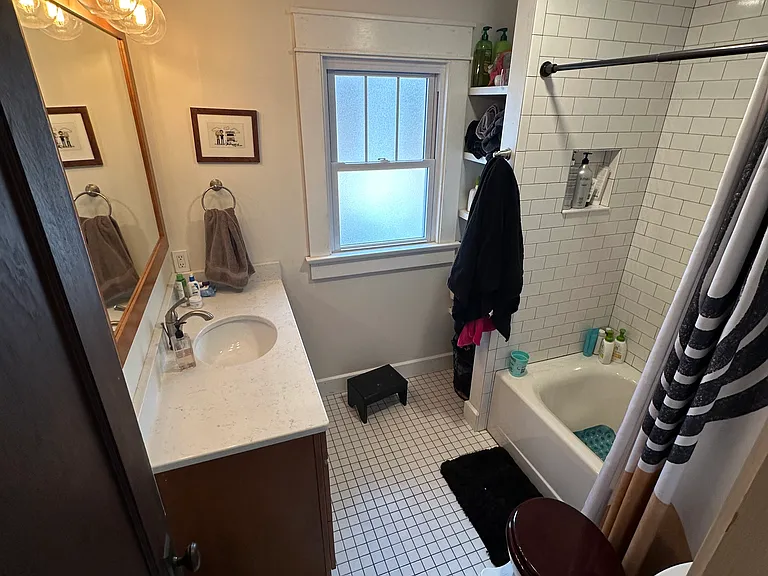 417 S Henderson St — Photo 8