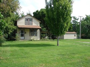 1207 E Monroe St, Mount Pleasant, IA 52641