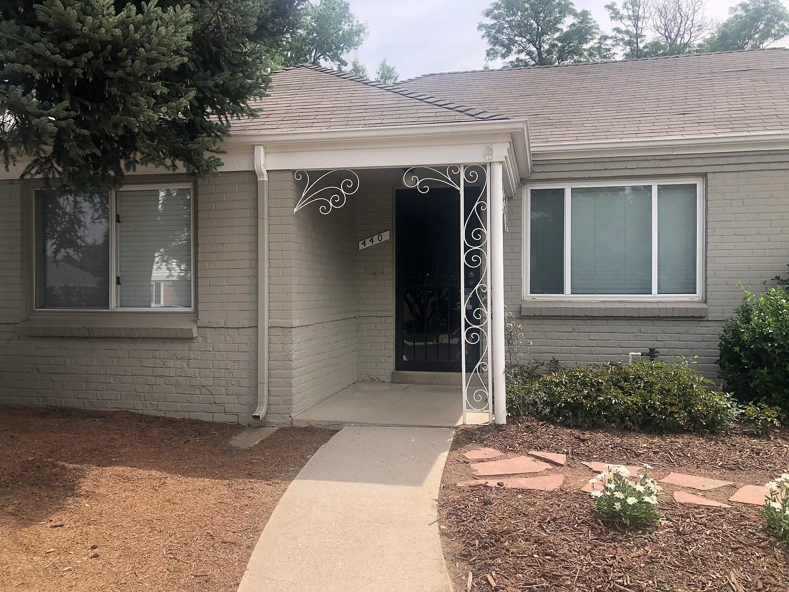 440 Olive Street — Photo 2