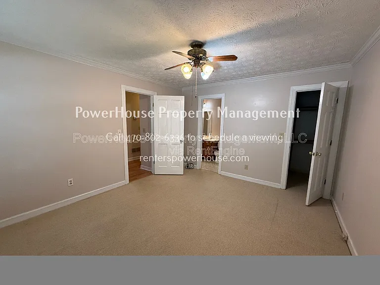 3209 Henderson Walk — Photo 6