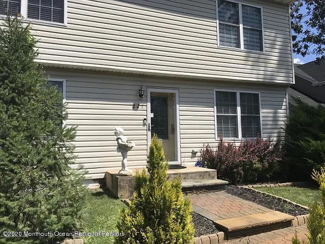 227 Georgia Rd photo 1