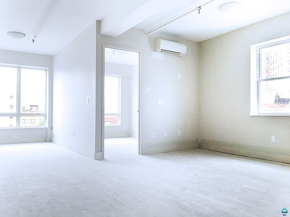 3rd image of 880 Dekalb Ave #2BA