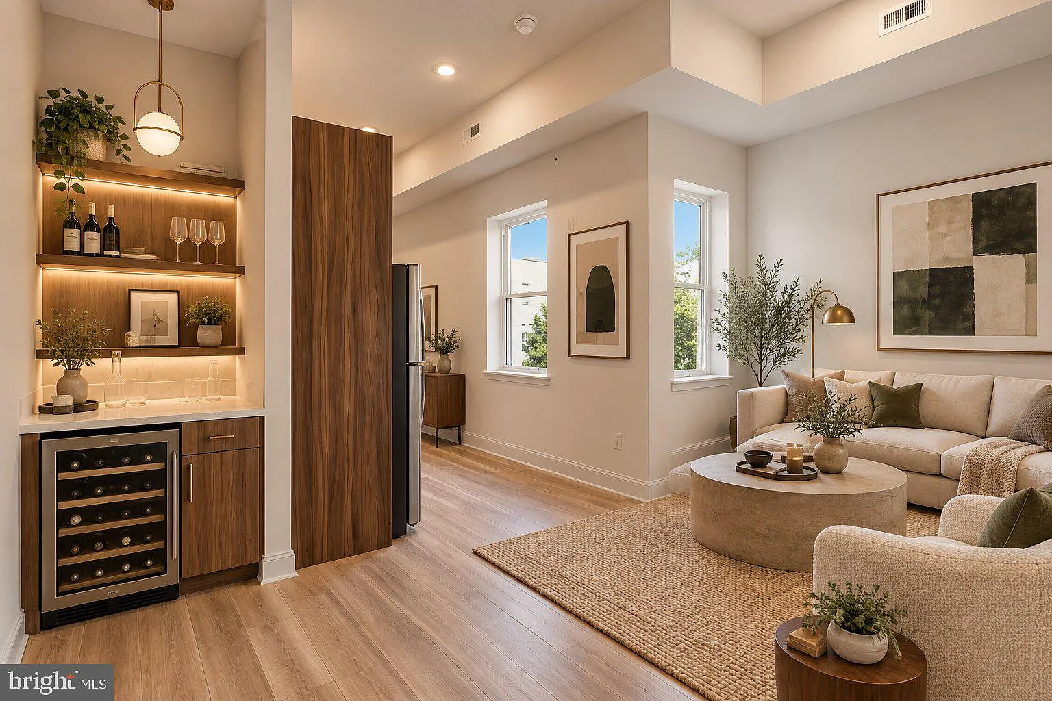2 bed, 1.0 bath, 1250 sqft, $1,900 — Photo 3