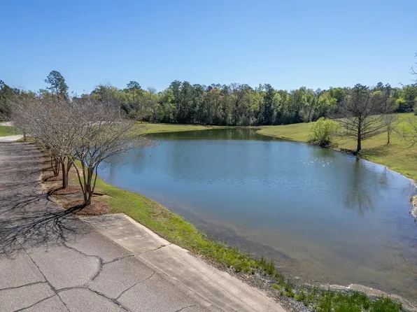 105 Thornhill Ln, Dothan, AL 36305