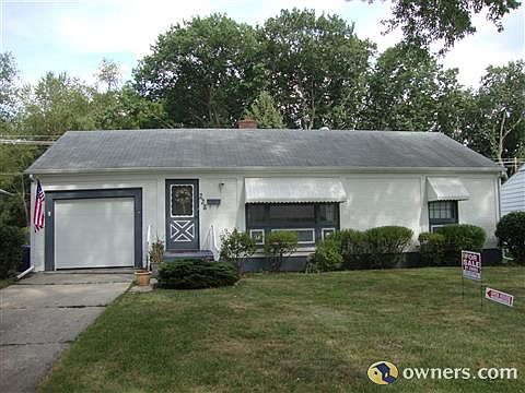 1st image of 228 Oak Knolls Ave S