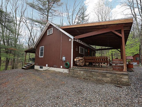 2nd image of 7692 Ski Slope Rd
