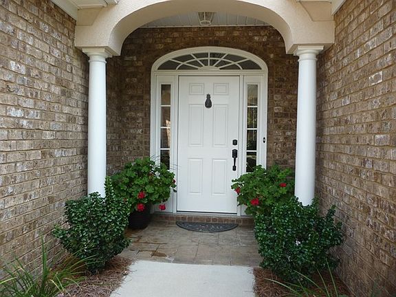 2nd image of 164 Cottonwood Creek Ln