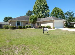 2806 Mohican Way, Crestview, FL 32539