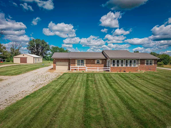 1322 W State Route 68, Lynnville, IN 47619