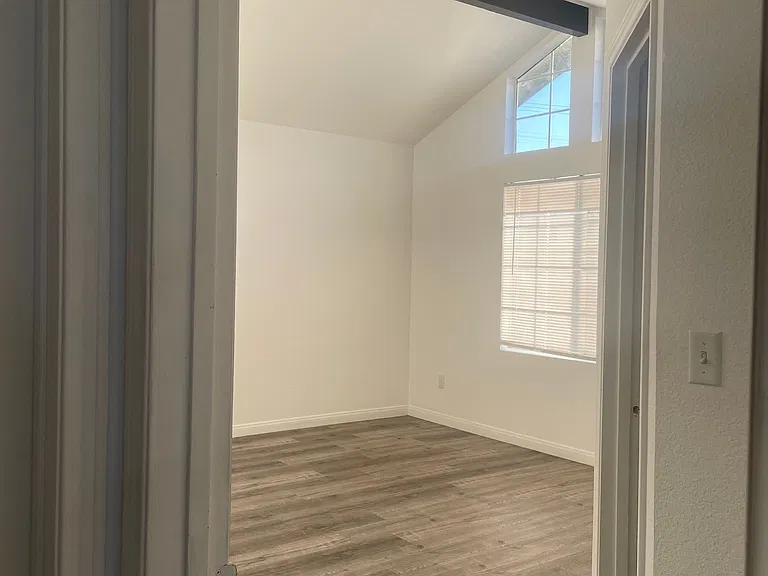 1020 Ohio Ave #1022 — Photo 8