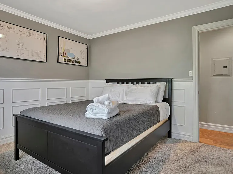 5441 E Flower St — Photo 32