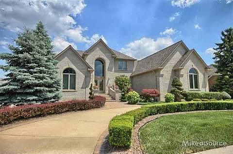 1st image of 52214 Highbury Ct