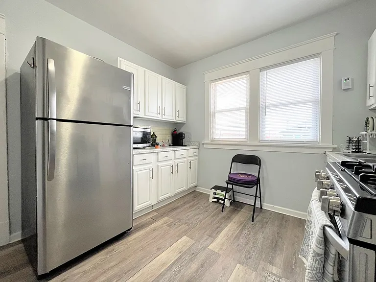 497 Colvin Ave — Photo 6