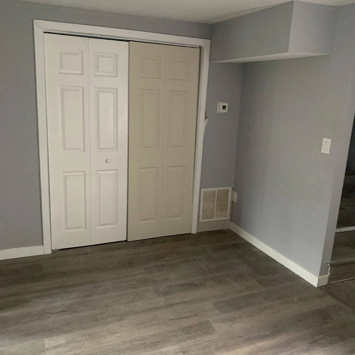 3 bed, 1.0 bath, 1038 sqft, $1,975 — Photo 4