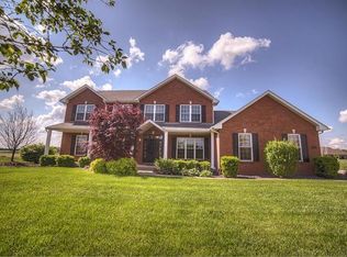 501 Torchlight Ln, Lebanon, IL 62254