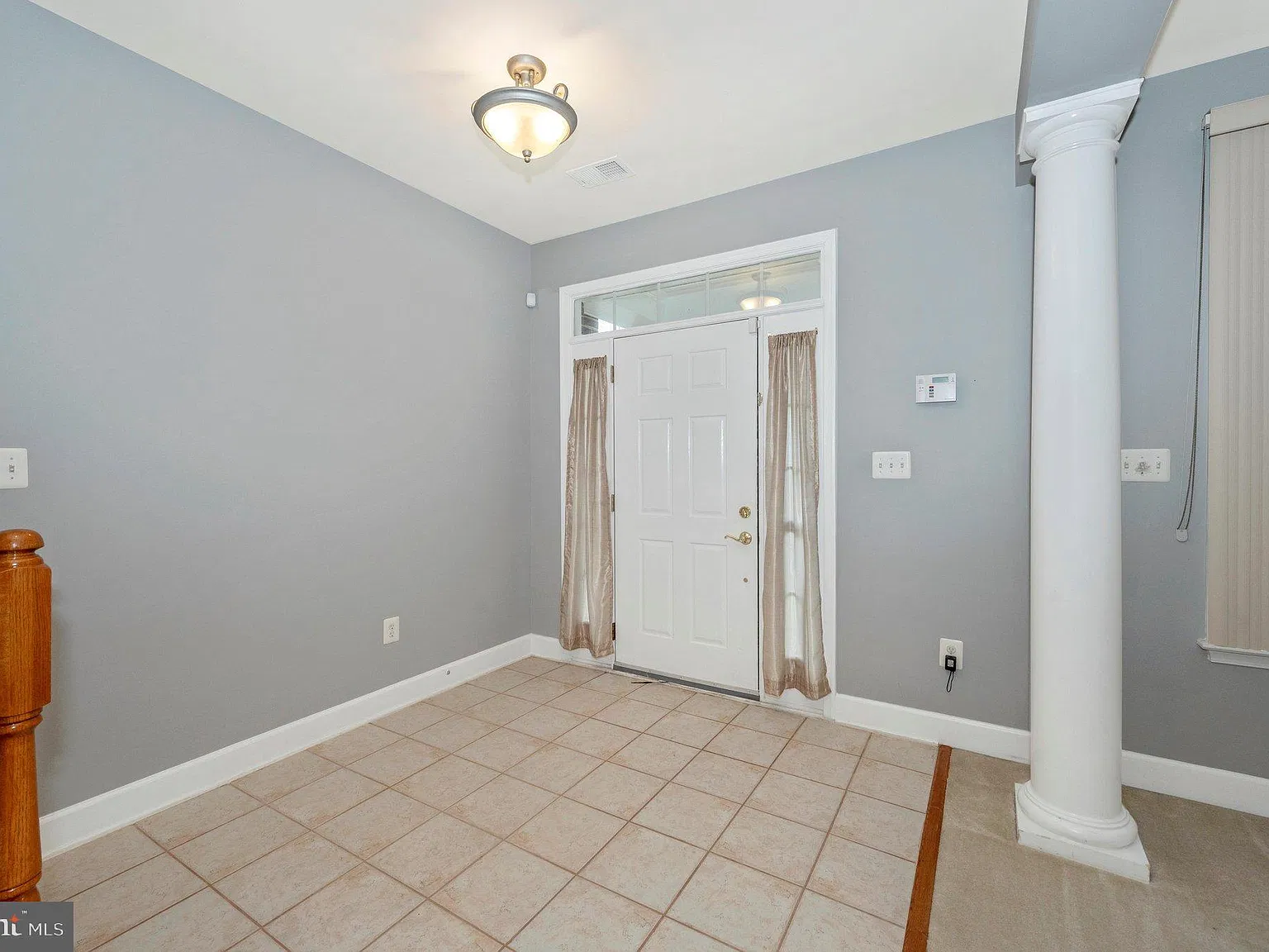 4 bed, 3.5 bath, 2380 sqft, $3,495 — Photo 3