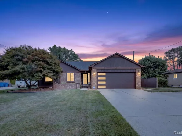 27260 Campbell Rd, Warren, MI 48093