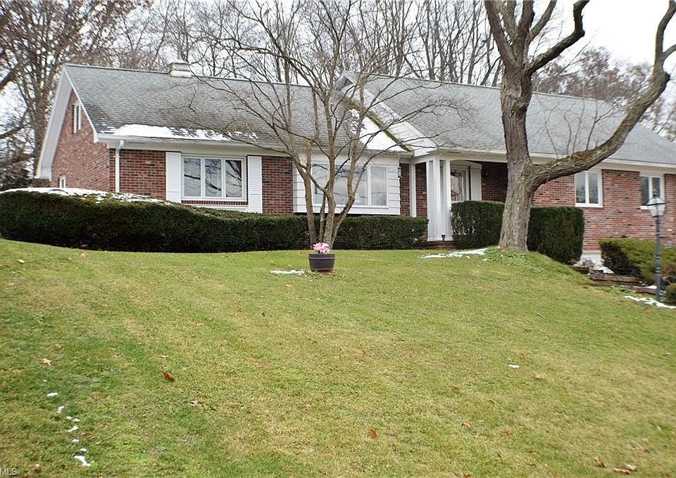 1st image of 3773 Cayugas Dr