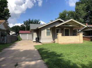 1311 N 2nd St, Arkansas City, KS 67005