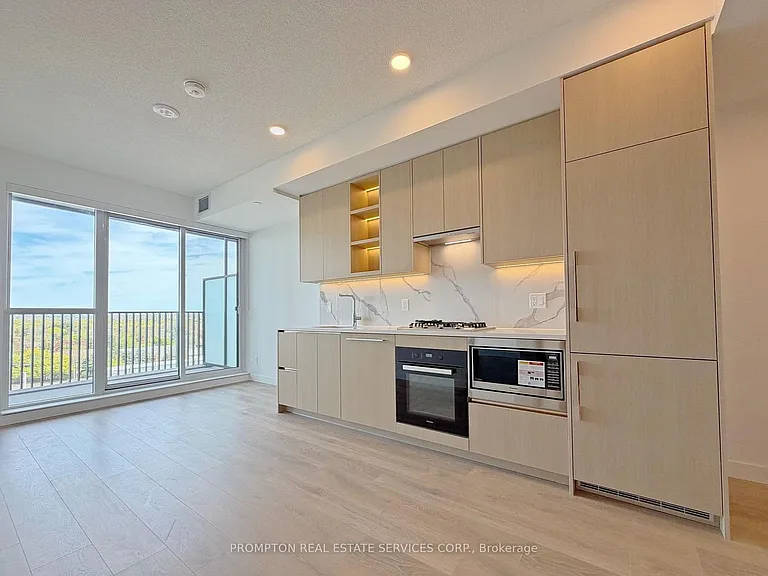 68 Esther Shiner Blvd #909 — Photo 1