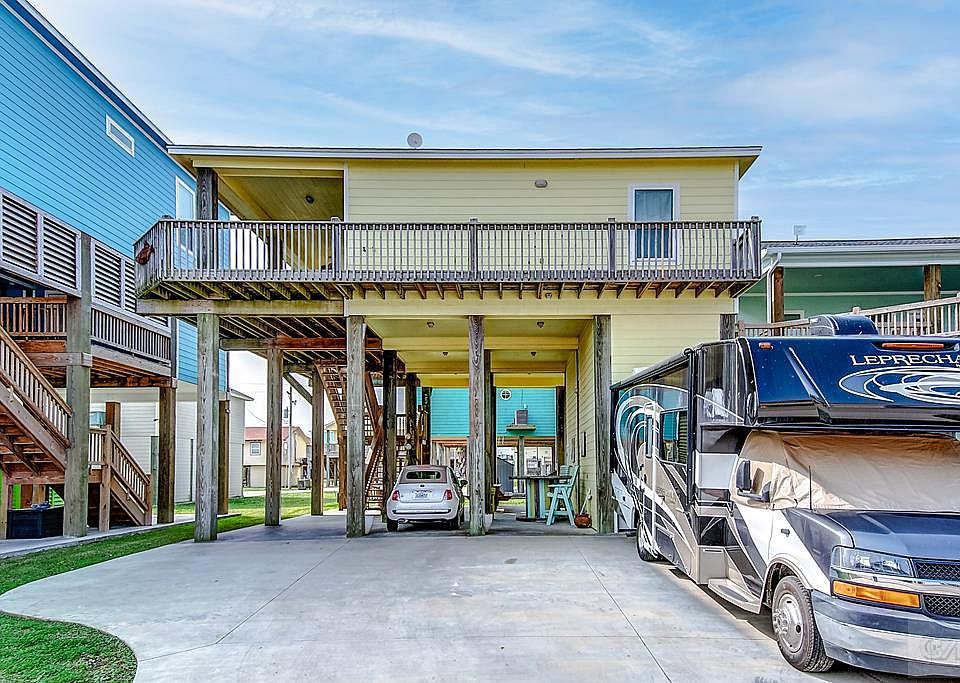 1st image of 951 S Cove Dr #26