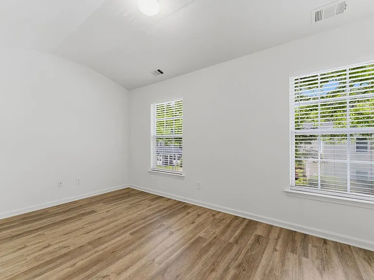 585 McWilliams Rd #1406 — Photo 12