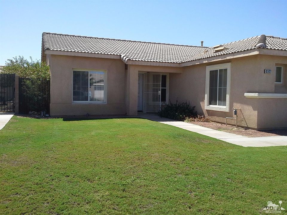 1st image of 83927 Carolina Ct
