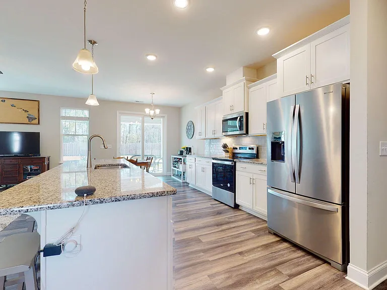 912 W Arboria Dr — Photo 19