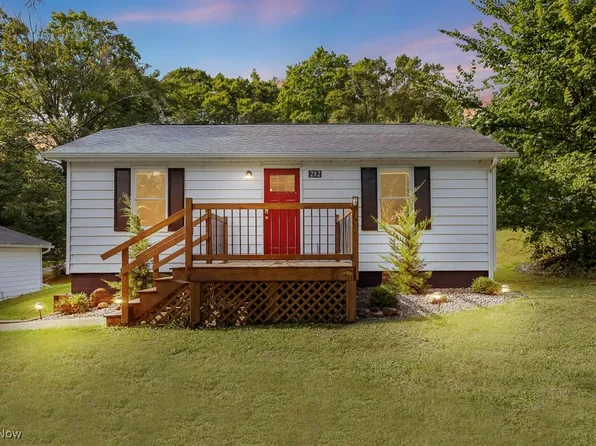 282 Johnson Rd, Wadsworth, OH 44281