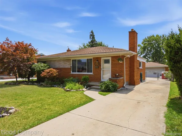 1576 Myrtle Ave, Madison Heights, MI 48071