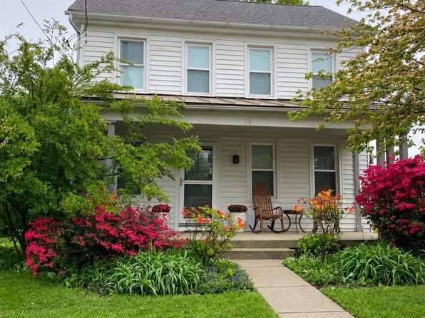 36 E Cottage Ave, Millersville, PA 17551