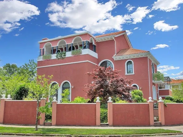 11-04 Malba Drive, Malba, NY 11357