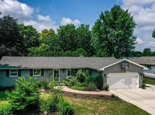 441 Connie St, Cottage Grove, WI 53527