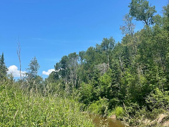 3rd image of W Prairie Rd