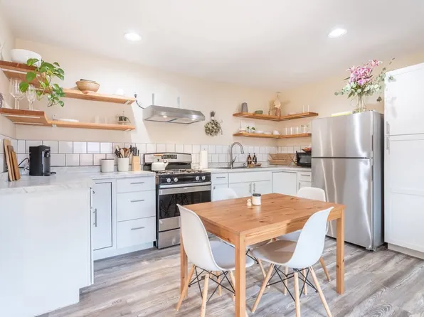 2053 Wilder Dr, Redding, CA 96001