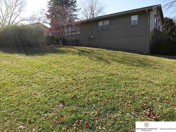 4th image of 3417 S 115th Ave