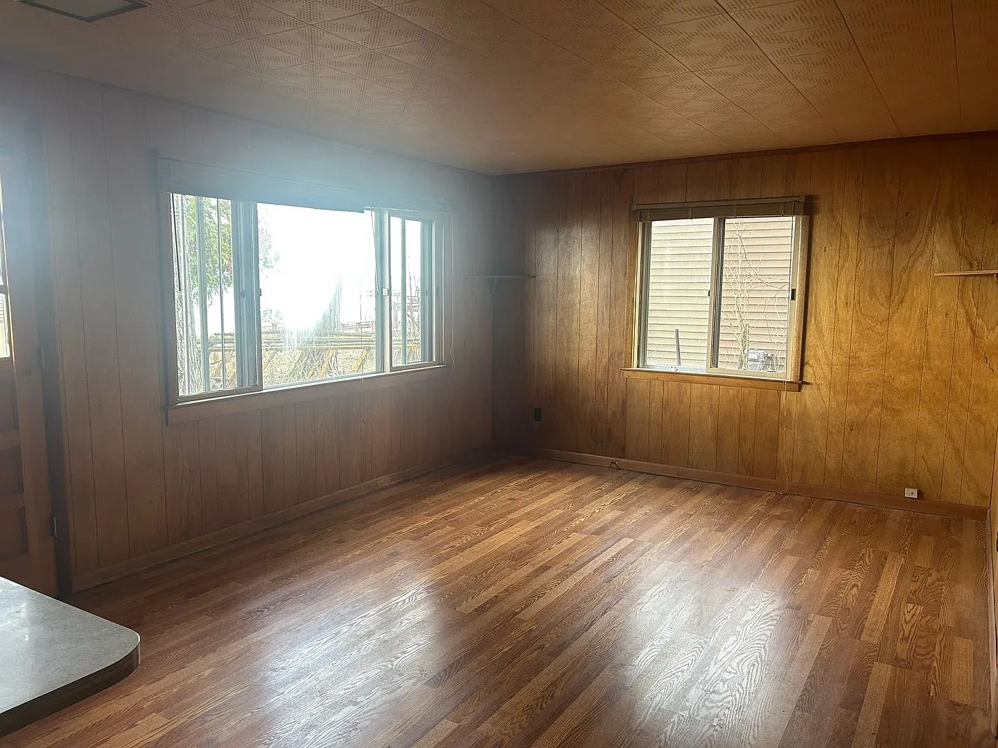 2 bedroom cozy home on Lake Huron — Photo 4