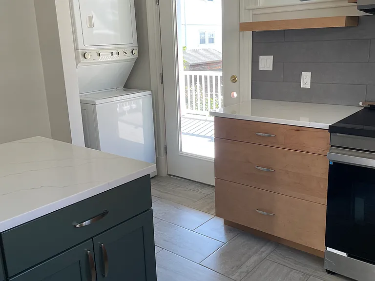 14 White St #1 — Photo 17