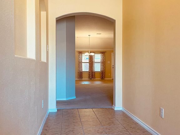 5th image of 409 Prescott Ln