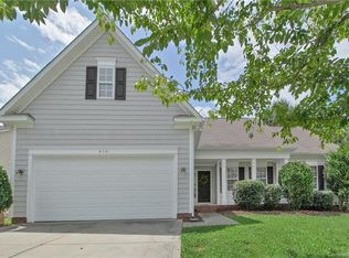 6701 Sweetfield Dr, Charlotte, NC 28269