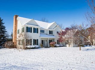 4423 W Squire Rd, Mequon, WI 53092