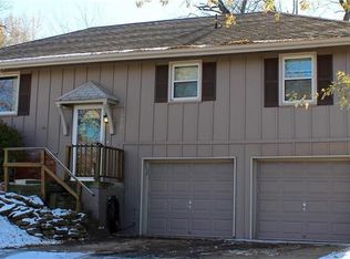 10015 W 53rd St, Merriam, KS 66203