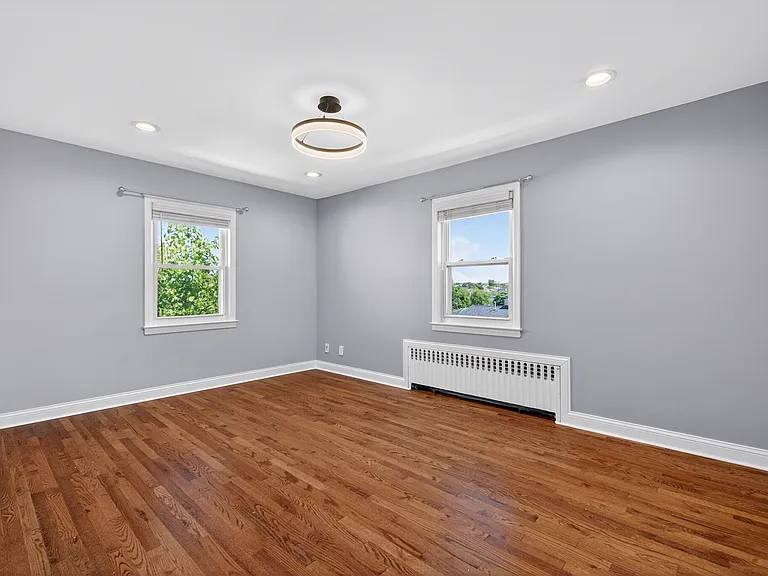 48 Burns Ave #2 — Photo 14