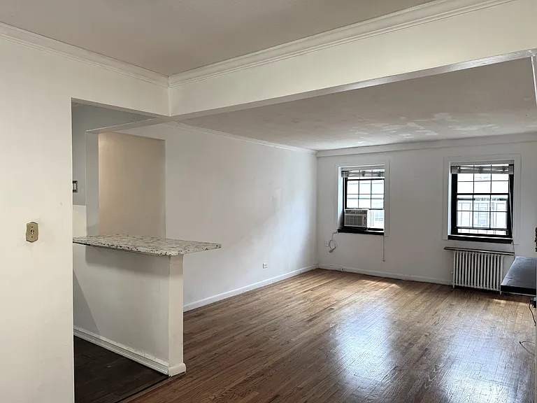14432 78th Ave #2E — Photo 1
